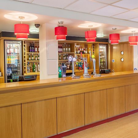 Ibis Budget London Heathrow T5 Slough Eksteriør bilde