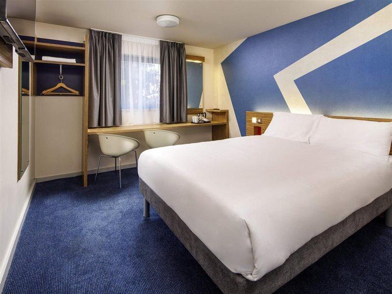Ibis Budget London Heathrow T5 Slough Eksteriør bilde