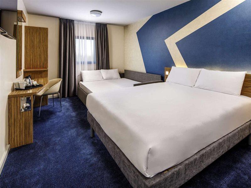 Ibis Budget London Heathrow T5 Slough Eksteriør bilde