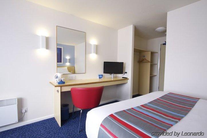 Ibis Budget London Heathrow T5 Slough Eksteriør bilde