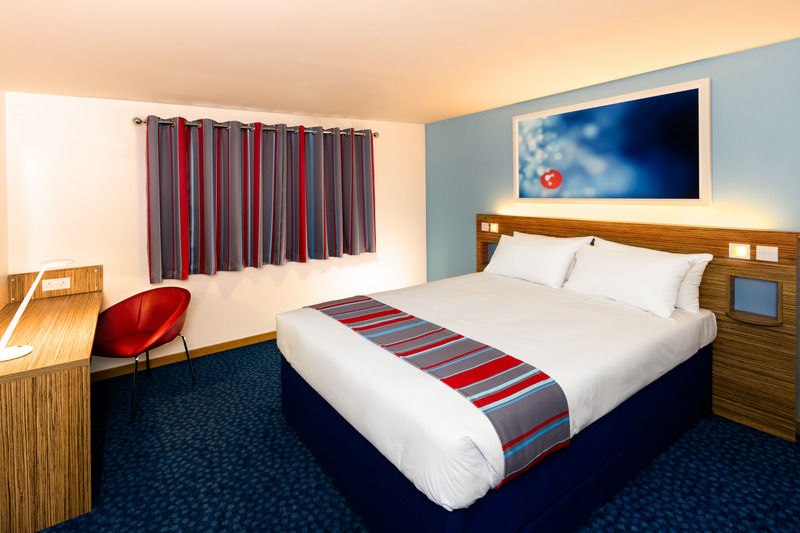 Ibis Budget London Heathrow T5 Slough Eksteriør bilde