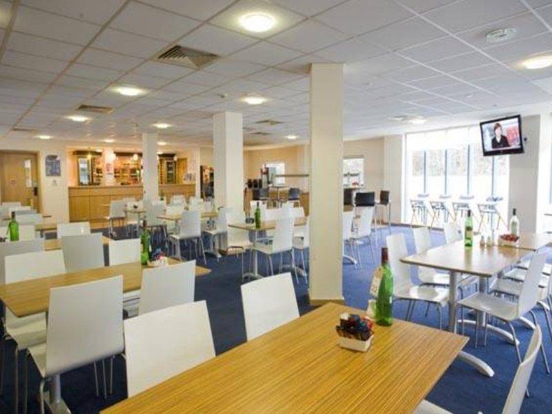 Ibis Budget London Heathrow T5 Slough Eksteriør bilde